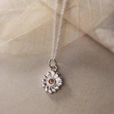 Mountain Daisy Necklace-jewellery-The Vault