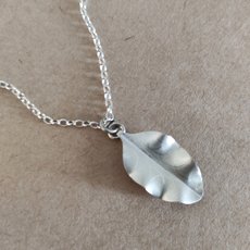 Silver Tarata Leaf on Chain Necklace-jewellery-The Vault