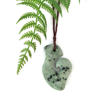 Pounamu Pendant Fish Hook