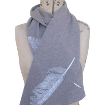 Merino Scarf Silver Feather