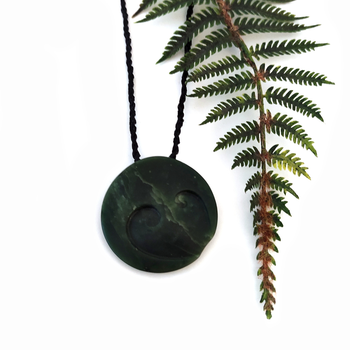 Rimu Pounamu Pendant Simple Disc Carved Detail