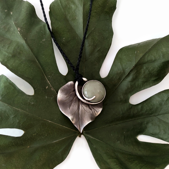 Silver Kawakawa Leaf Pendant with Pounamu