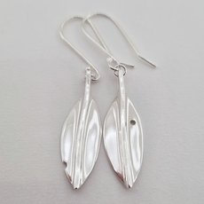 Rata Leaf Earrings Bright Finish-jewellery-The Vault