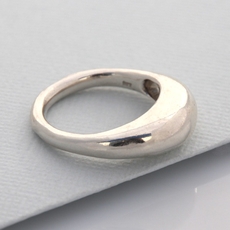 Large Pebble Ring Silver-jewellery-The Vault