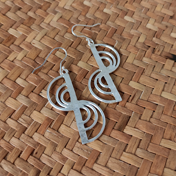 Silver Treble Curve Earrings