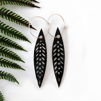 Porcelain Earrings Long Leaf Navy