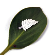 Large Fern Pin Silver-jewellery-The Vault