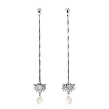 Fan Tail Pearl Drop Earrings