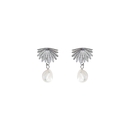 Fan Tail Pearl Studs