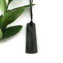 Pounamu Pendant Simple Toki Rimu Knotching