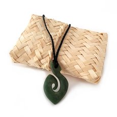 Pounamu Pendant Hei Matau Kahurangi-jewellery-The Vault