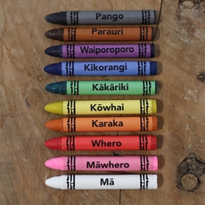 Crayons in Maori & English Pack of 10-artists-and-brands-The Vault